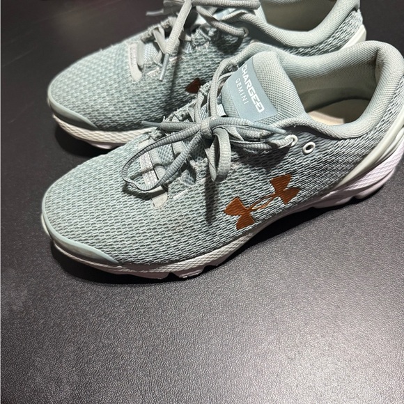 Under Armour Blue Charged Gemini Shoes - Picture 5 of 7